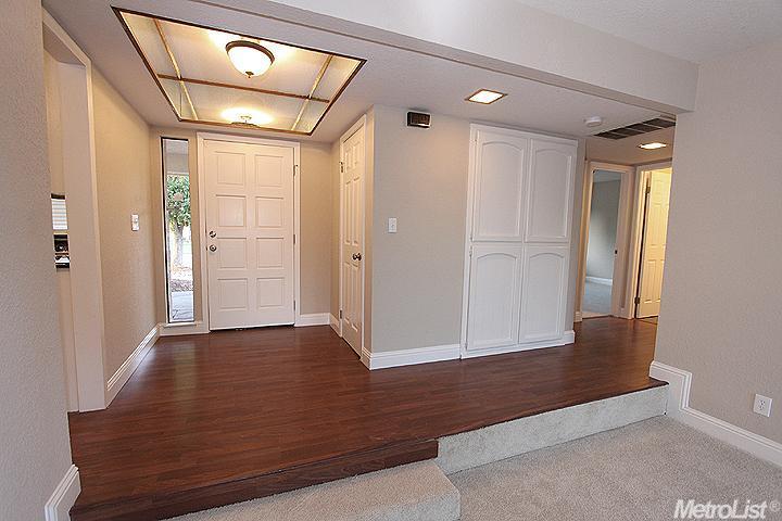 148 Ramon Ct, Galt, CA 95632 photo 3