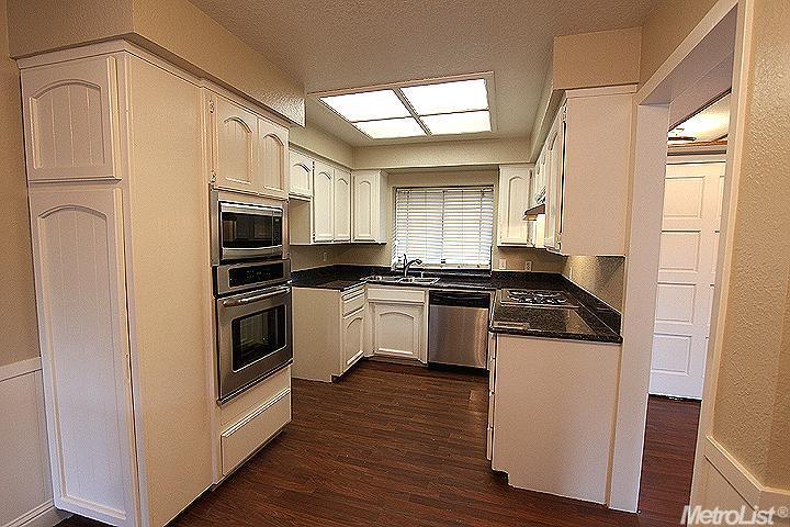 148 Ramon Ct, Galt, CA 95632 photo 5