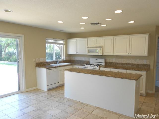 4365 Grafton Cir, Mather, CA 95655 photo 5