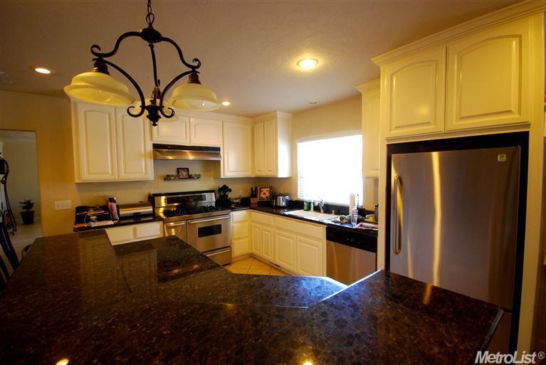 622 Coldwell Ave, Modesto, CA 95354 photo 3