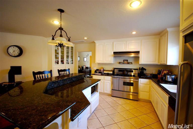 622 Coldwell Ave, Modesto, CA 95354 photo 2