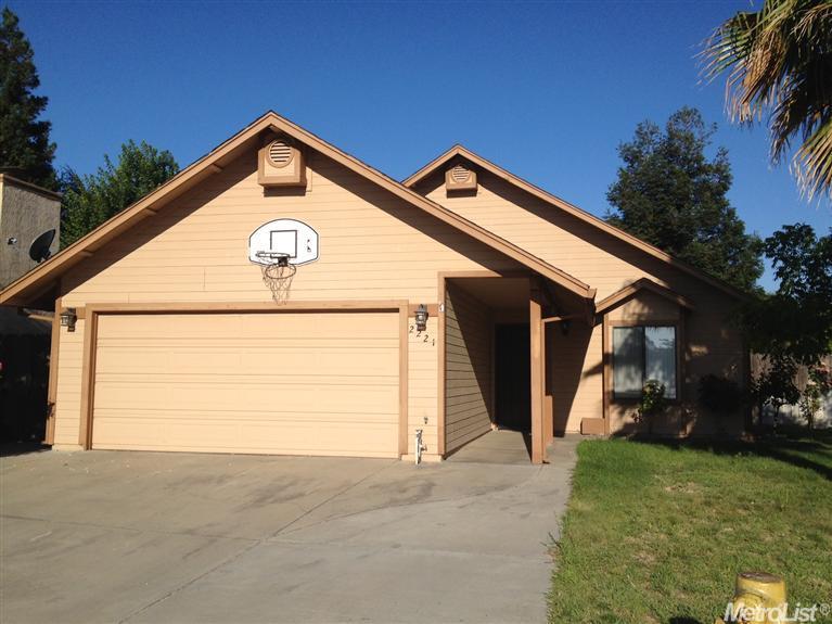 2221 Joynichole Dr, Turlock, CA 95382 photo 1