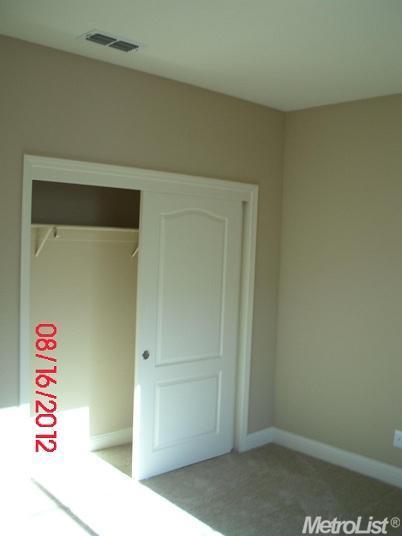 3893 Old Oak Dr, Ceres, CA 95307 photo 6