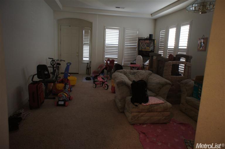 3910 Eau Clair Ave, Ceres, CA 95307 photo 4