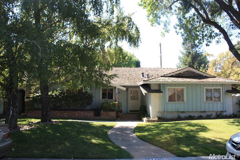 3105 Nottingham Ln, Modesto, CA 95350 photo 2