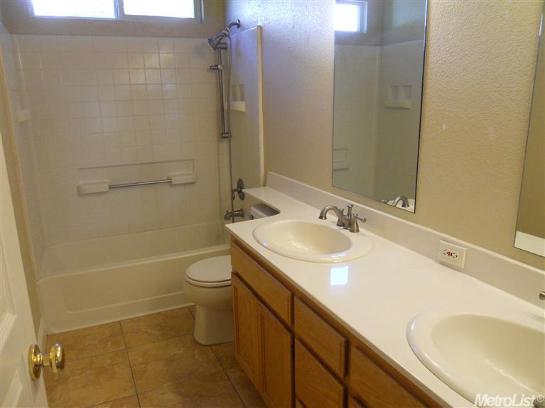 435 S Manley Rd, Ripon, CA 95366 photo 11