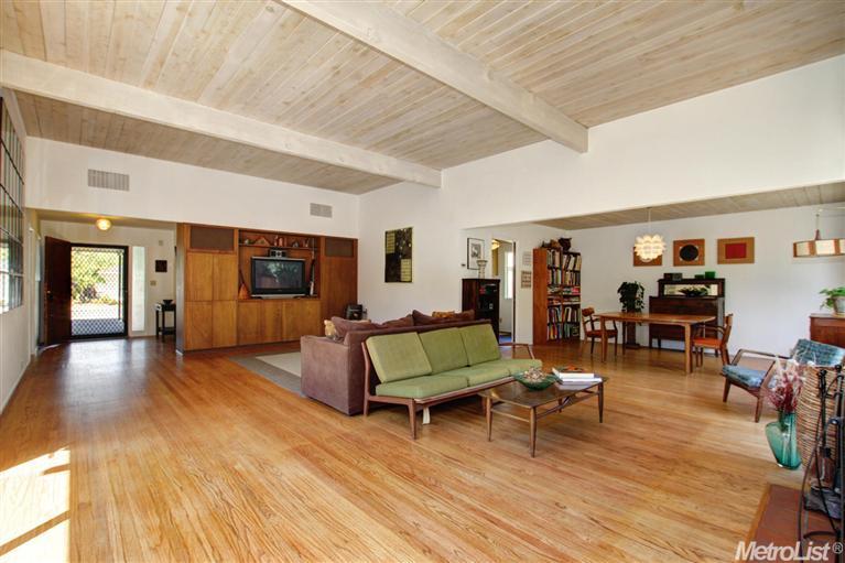 1212 Beech Ln, Davis, CA 95616 photo 2