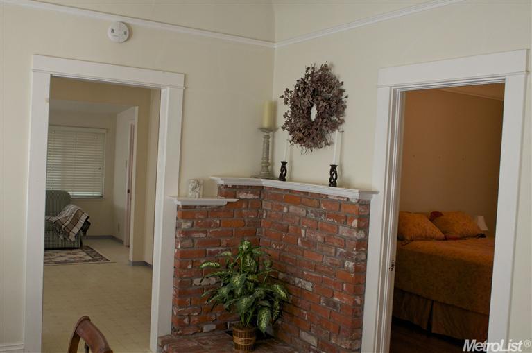 215 Poplar Ave, Modesto, CA 95354 photo 11