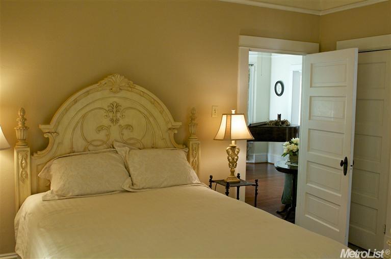 215 Poplar Ave, Modesto, CA 95354 photo 9