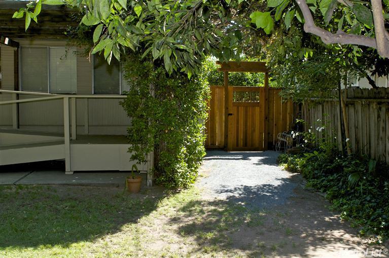 215 Poplar Ave, Modesto, CA 95354 photo 23