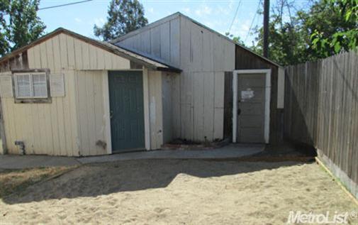 233 S Lee Ave, Lodi, CA 95240 photo 13