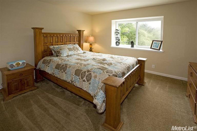 4613 Hixon Cir, Carmichael, CA 95608 photo 9