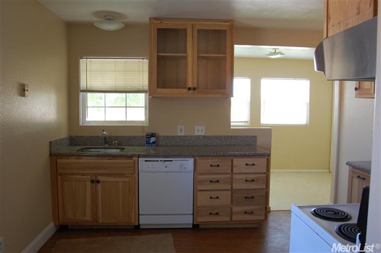 8311 Dillard Rd, Wilton, CA 95693 photo 5