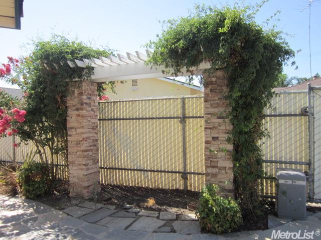 330 Hanover Ave, Turlock, CA 95382 photo 24