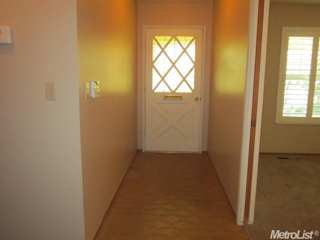 330 Hanover Ave, Turlock, CA 95382 photo 4