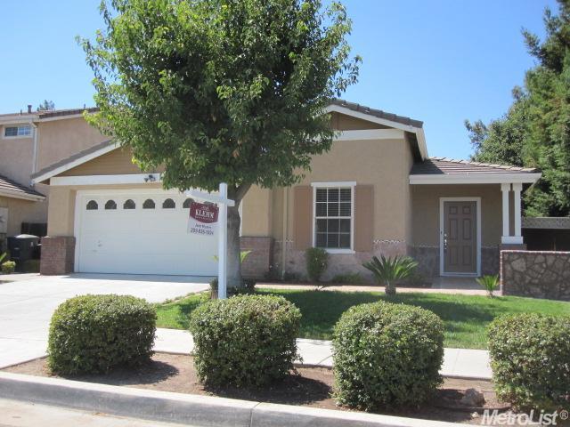 483 Glenbriar Cir, Tracy, CA 95377 photo 1