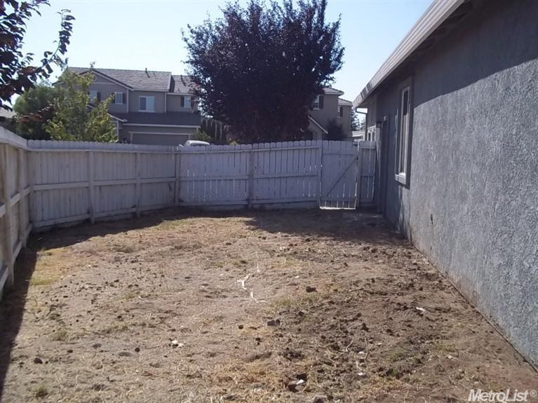 4016 Enclave Dr, Turlock, CA 95382 photo 9