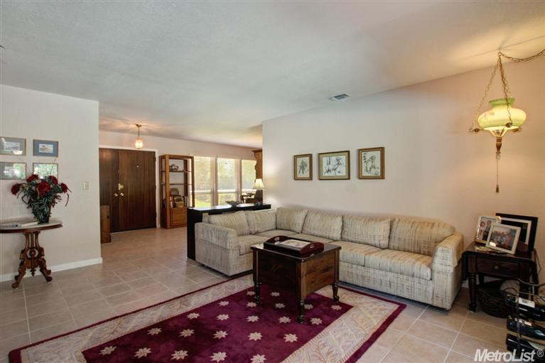 915 Mace Blvd, Davis, CA 95618 photo 13