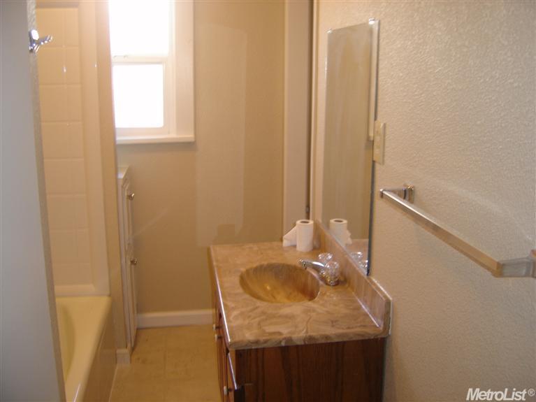132 Merced Ave, Modesto, CA 95351 photo 6