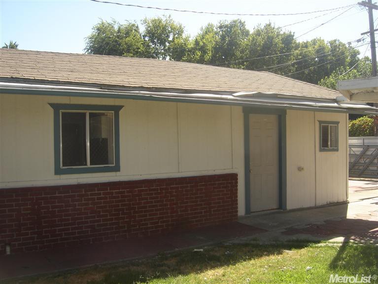 132 Merced Ave, Modesto, CA 95351 photo 10