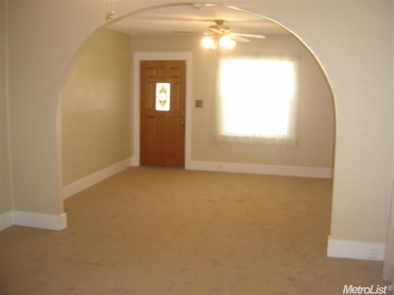 132 Merced Ave, Modesto, CA 95351 photo 5
