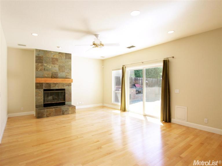 5530 Delrose Ct, Carmichael, CA 95608 photo 8