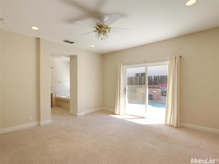5530 Delrose Ct, Carmichael, CA 95608 photo 11