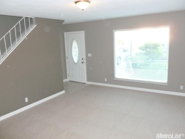 641 Ebbetts Ave, Manteca, CA 95337 photo 3