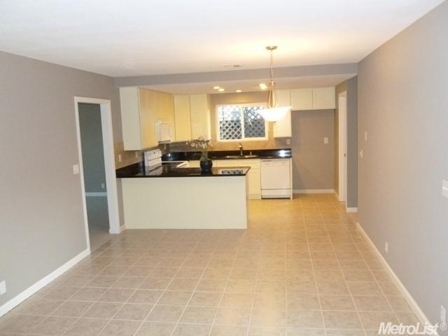 641 Ebbetts Ave, Manteca, CA 95337 photo 9