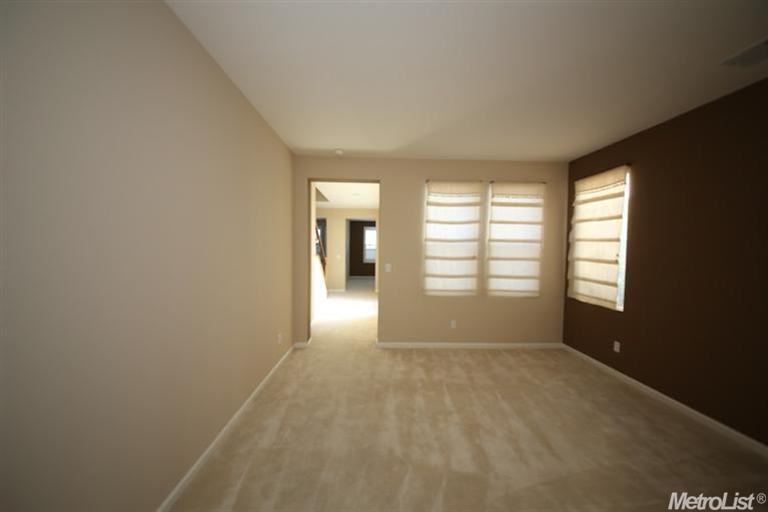 2739 Jackson Ave, Tracy, CA 95377 photo 2