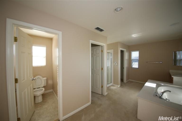 2739 Jackson Ave, Tracy, CA 95377 photo 8