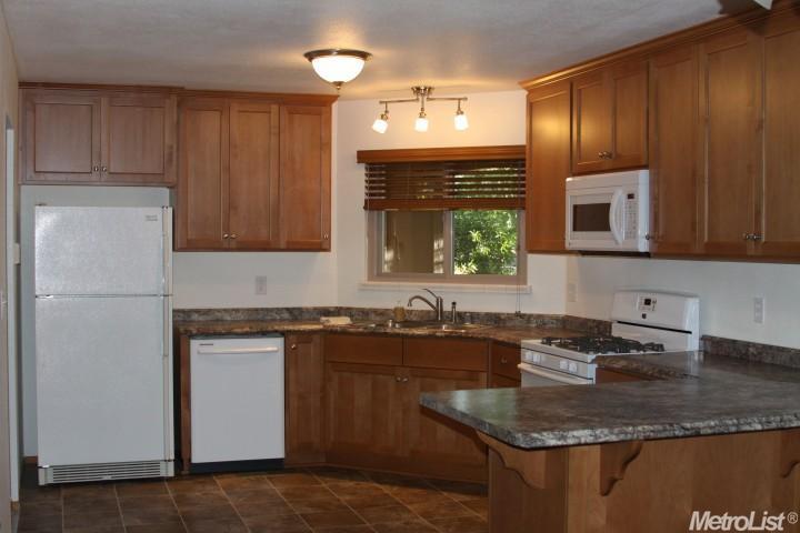 165 Ginger Dr, Auburn, CA 95603 photo 2