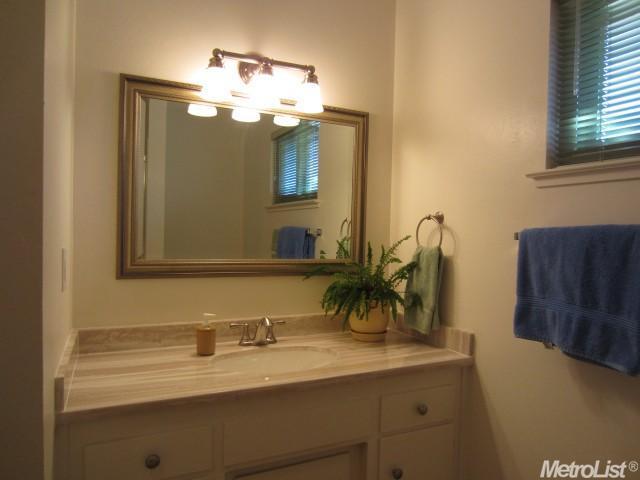 165 Ginger Dr, Auburn, CA 95603 photo 3