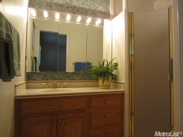 165 Ginger Dr, Auburn, CA 95603 photo 4
