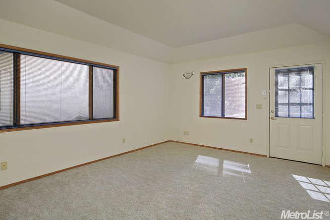 1127 Valencia Ave, Davis, CA 95616 photo 15