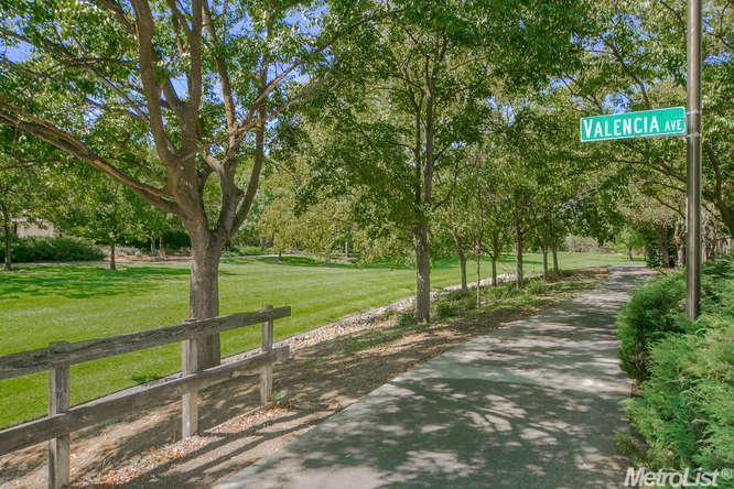 1127 Valencia Ave, Davis, CA 95616 photo 21
