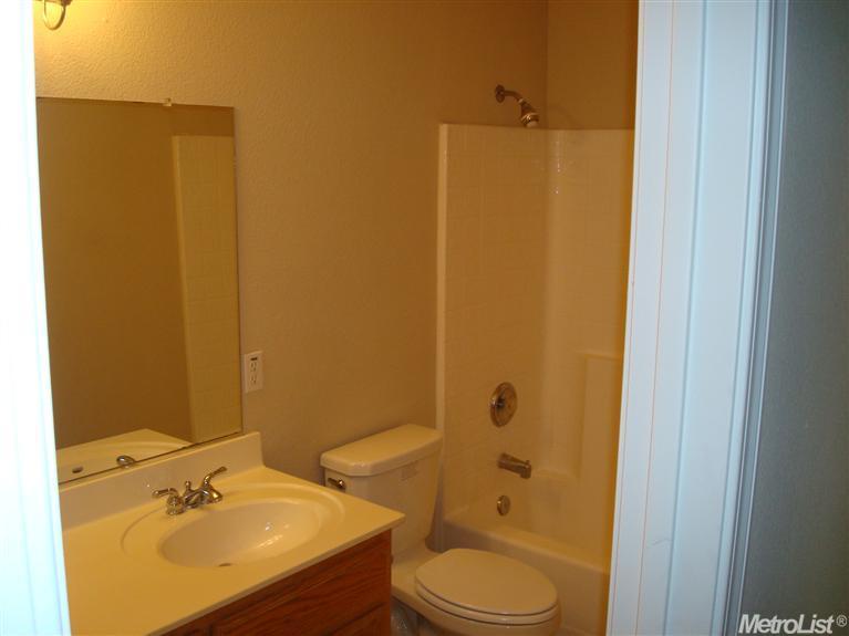 396 Vasconcellos Ave, Manteca, CA 95336 photo 11
