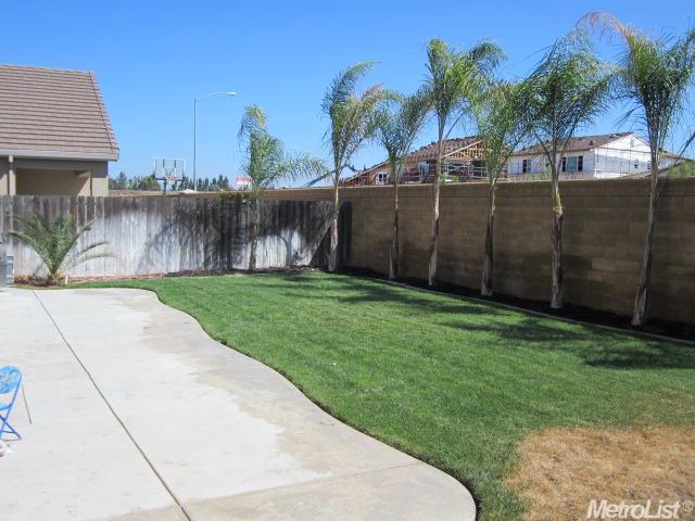 1448 Garold Ln, Manteca, CA 95337 photo 4