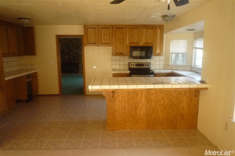 11870 Del Puerto Canyon Rd, Livermore, CA 94550 photo 3