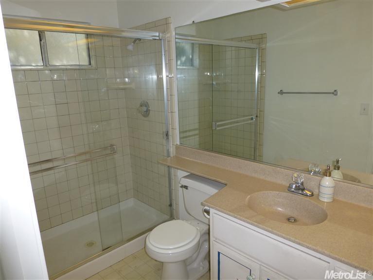 2520 Albany Ave, Davis, CA 95618 photo 23