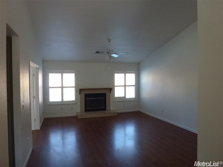 2520 Albany Ave, Davis, CA 95618 photo 4