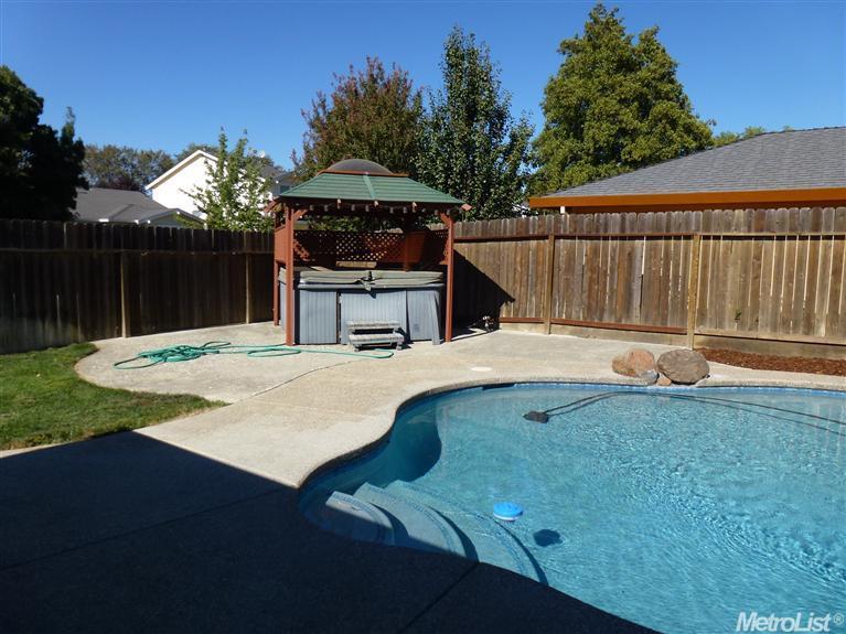 2520 Albany Ave, Davis, CA 95618 photo 13