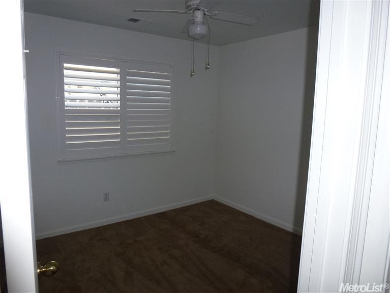2520 Albany Ave, Davis, CA 95618 photo 8