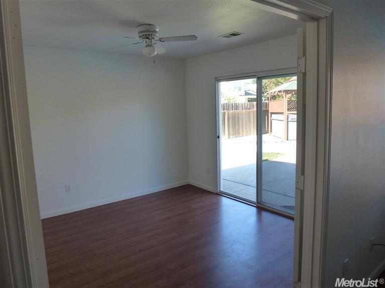 2520 Albany Ave, Davis, CA 95618 photo 5