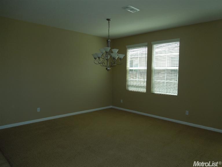 4110 Enclave Dr, Turlock, CA 95382 photo 4