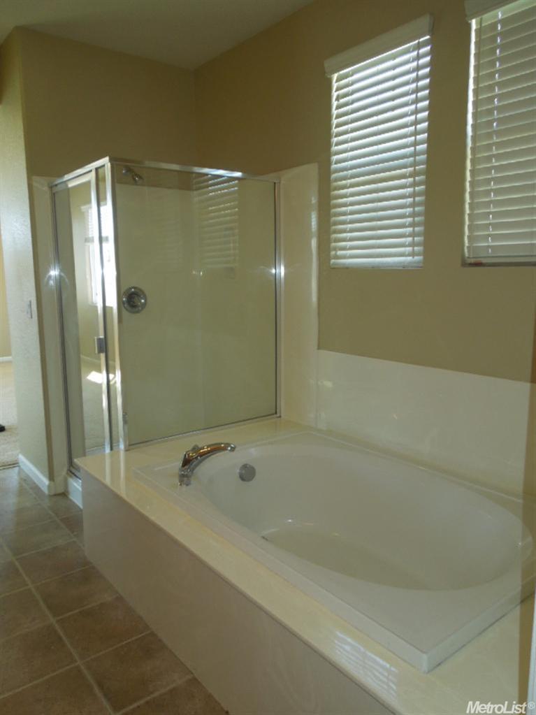 4110 Enclave Dr, Turlock, CA 95382 photo 13