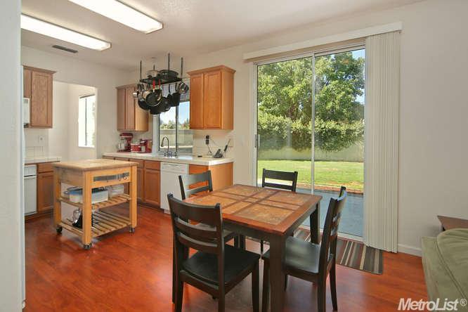 3803 Vistosa Ct, Davis, CA 95618 photo 9