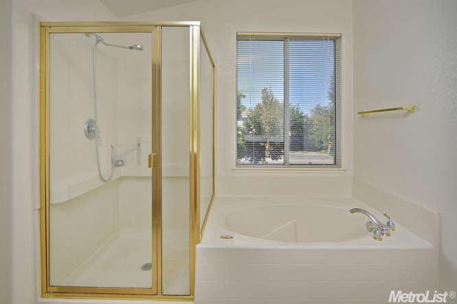 3803 Vistosa Ct, Davis, CA 95618 photo 12