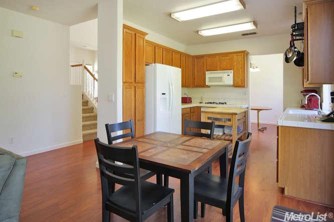 3803 Vistosa Ct, Davis, CA 95618 photo 8