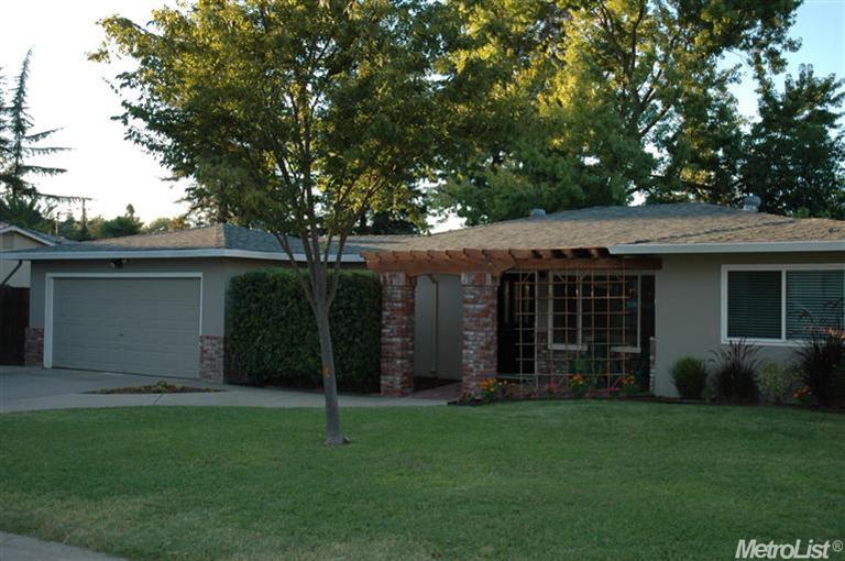 5211 Vale Dr, Carmichael, CA 95608 photo 19